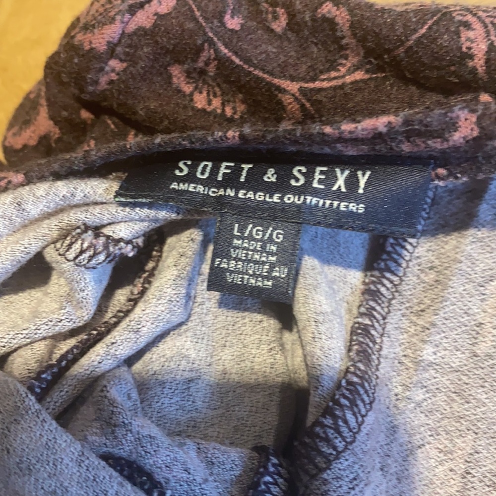 American Eagle peplum top - Picture 4 of 5